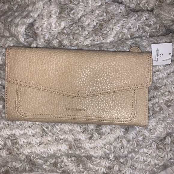 Wallet - Picture 1 of 2